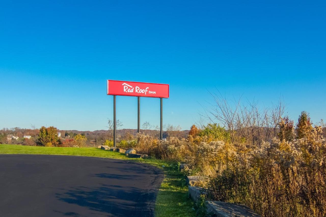 Red Roof Inn Greensburg Esterno foto