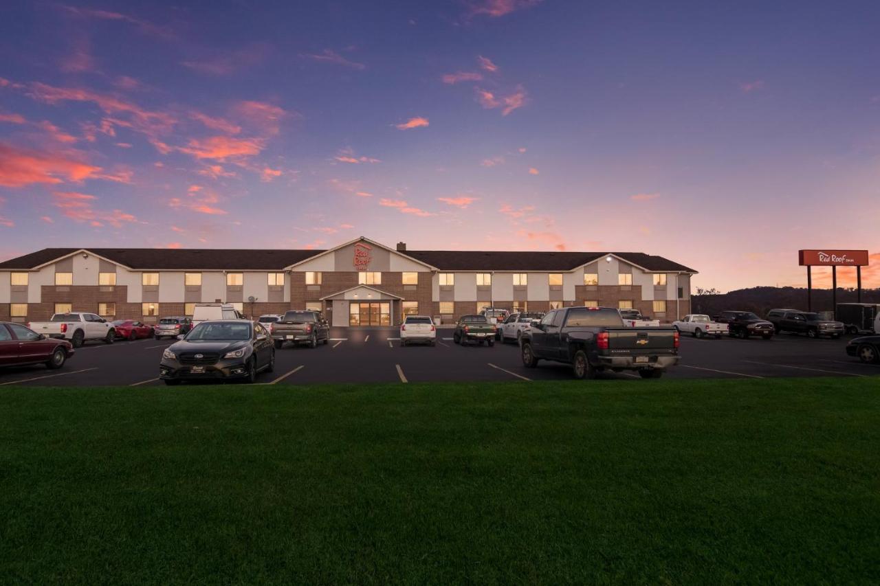 Red Roof Inn Greensburg Esterno foto